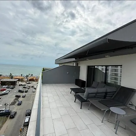 Gia Sea View Penthouse
