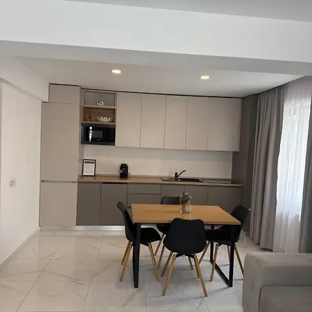 Gia Sea View Penthouse Apartament
